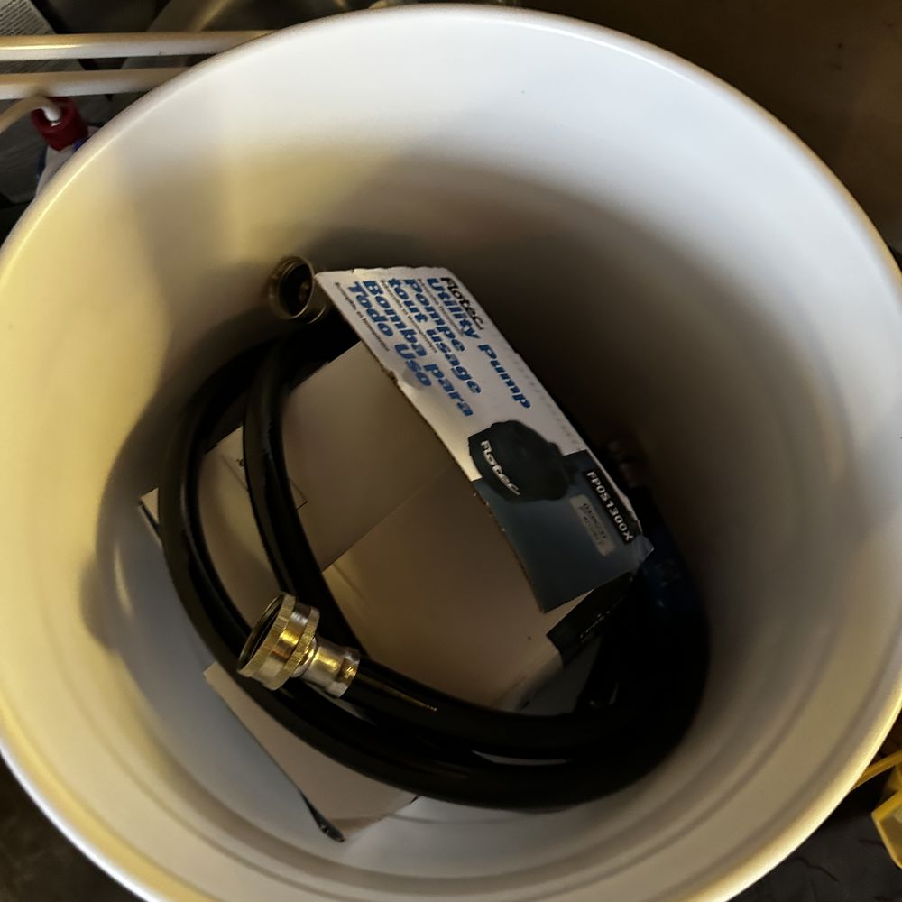 Photo of Water Heater Flush Kit